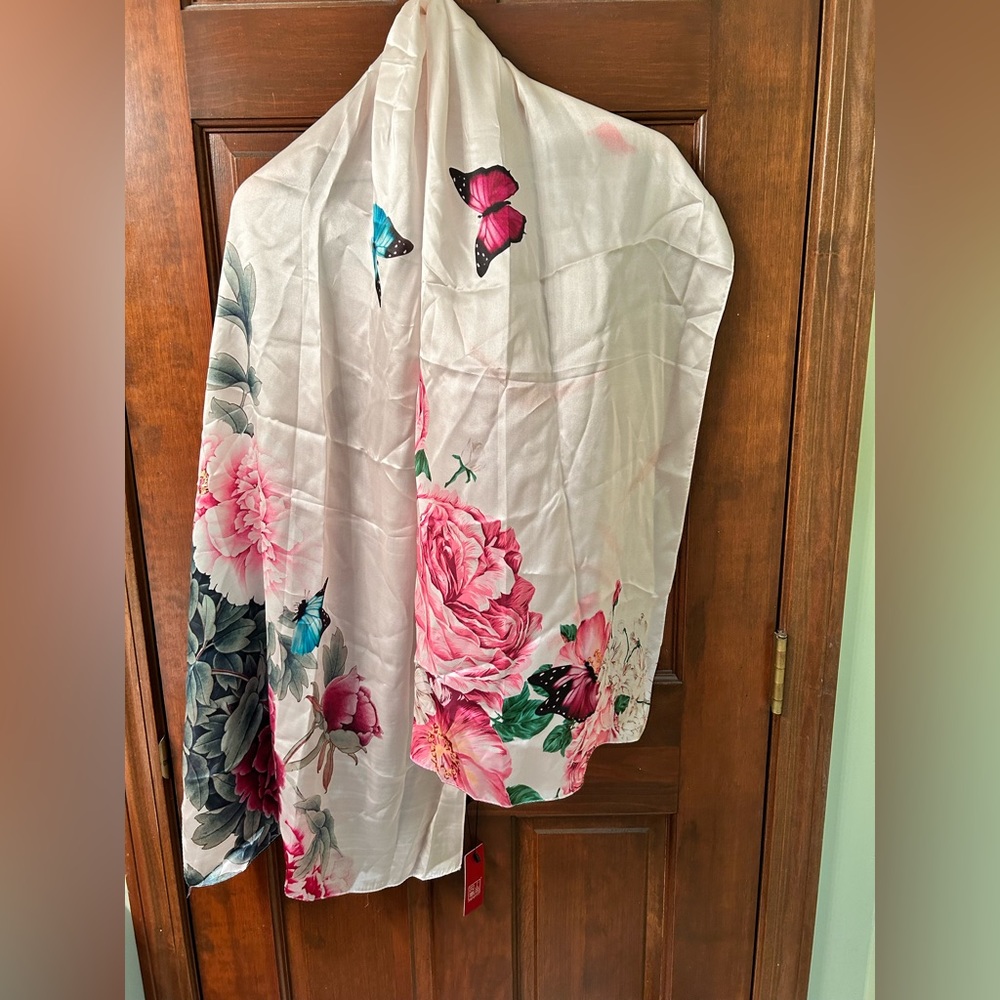 Gorgeous NWT Mulberry silk scarf with flowers and butterflies.